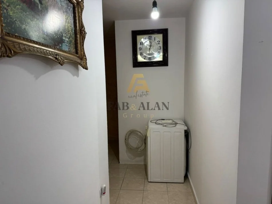 Tirane, jepet me qera apartament 2+1 Kati 0, 600 € (Laprake)