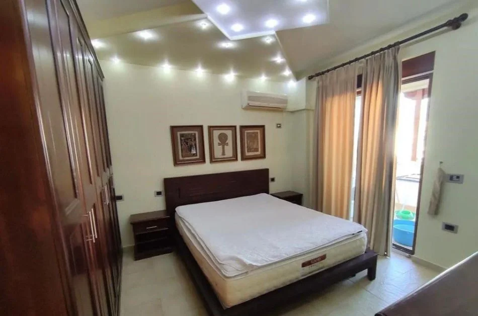 Tirane, jepet me qera apartament 3+1 Kati 9, 108 m² 1.000 € (Rruga sami Frasheri)