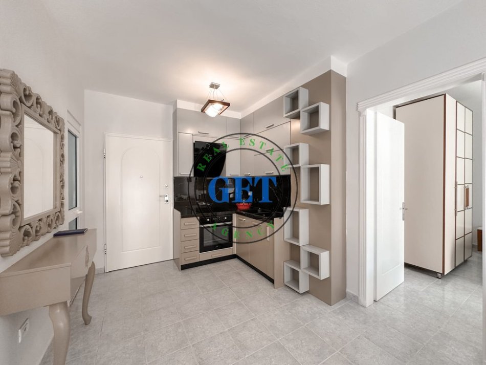 Durres, jepet me qera apartament 1+1 Kati 2, 53 m² 450 € (Plazh Iliria)