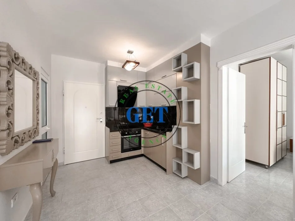 Durres, jepet me qera apartament 1+1 Kati 2, 53 m² 450 € (Plazh, Durres)