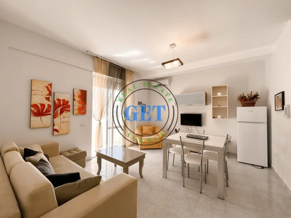 Durres, jepet me qera apartament 1+1 Kati 2, 53 m² 450 € (Plazh, Durres)