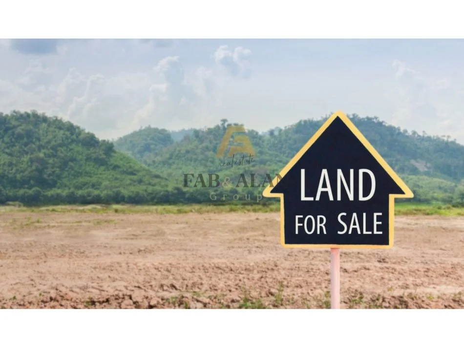 Kruje, jepet me qera toke , 8.500 m² (Derven, Kruje)