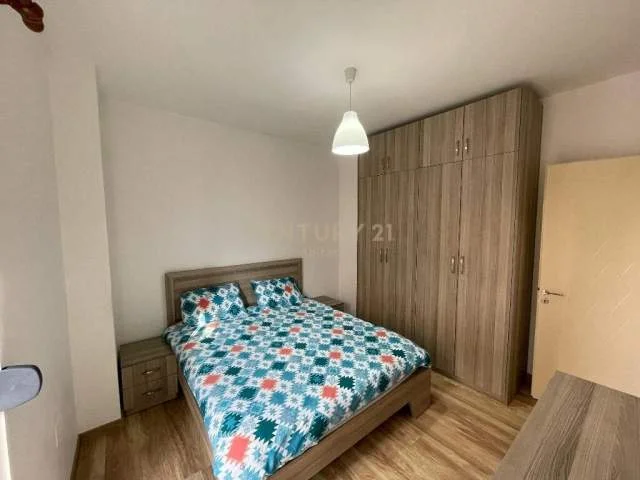 Tirane, shitet apartament 115 m² 168.000 Euro