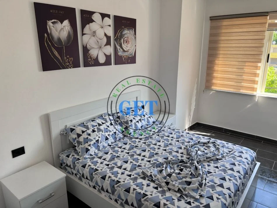 Durres, jepet me qera apartament 1+1 Kati 3, 70 m² 400 € (Plazh Rrota e Kuqe, Durrës)