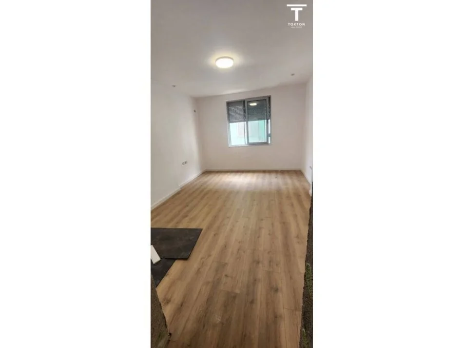 Tirane, shitet apartament 2+1 Kati 2, 102 m² 160.000 € 