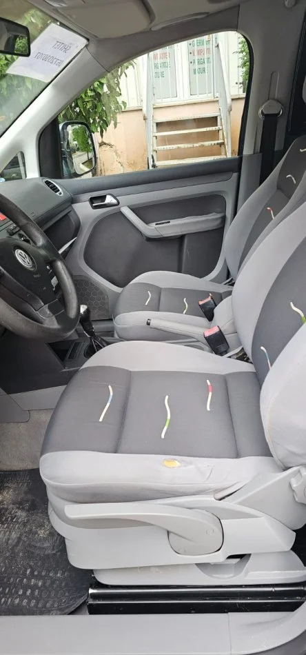 Tirane, Shitet Makine VOLKSWAGEN Nafte, Gri  Erret manuale me Kondicioner 4.950 €