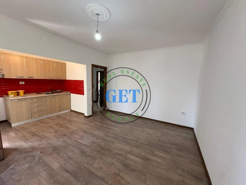 Durres, shitet apartament 1+1 Kati 2, 56 m² 69.000 € (Tek Kopeshti "Fidanishtja", Durres)