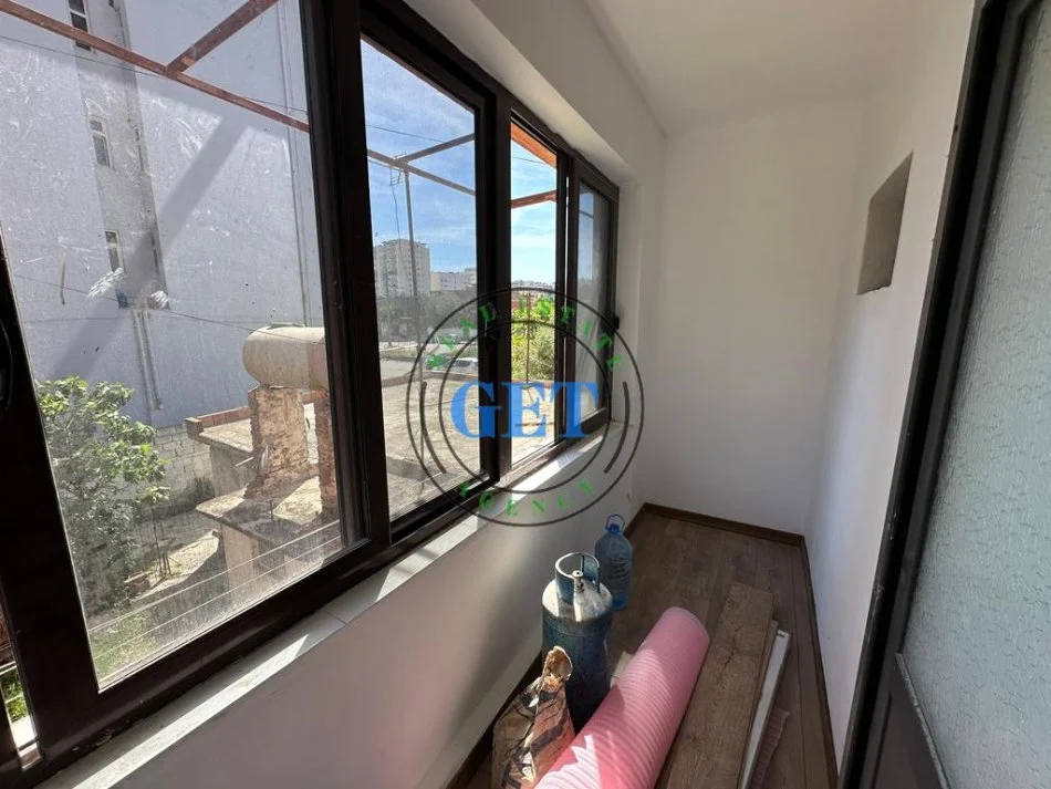 Durres, shitet apartament 1+1+Ballkon Kati 2, 59 m² 69.000 € (Lagja 18, prane Vala Park.)