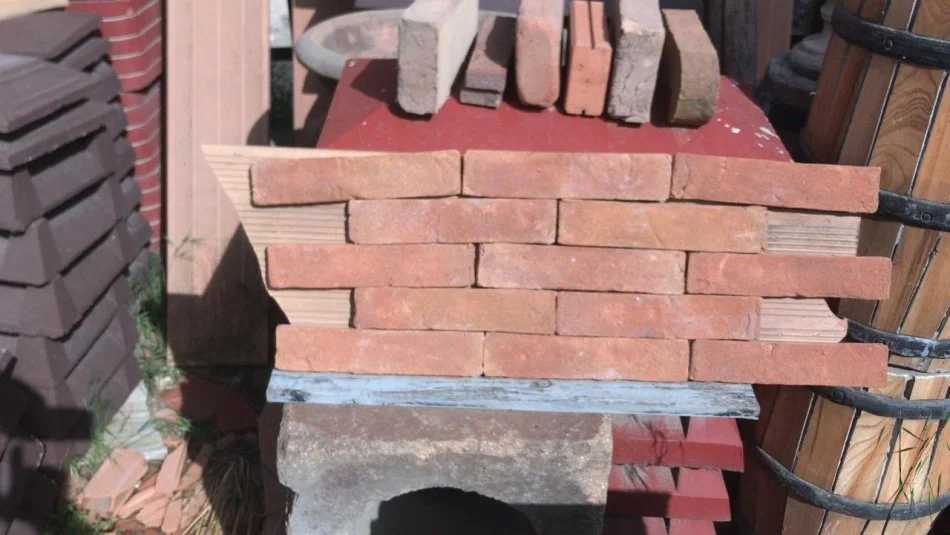 Tirane, shes Tulla shamat 10 €