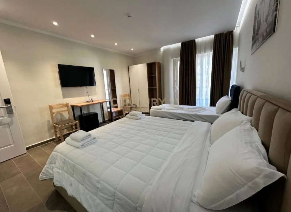 Durres, shitet hotel , 3.200 m² 3.500.000 € (Mali I Robit)