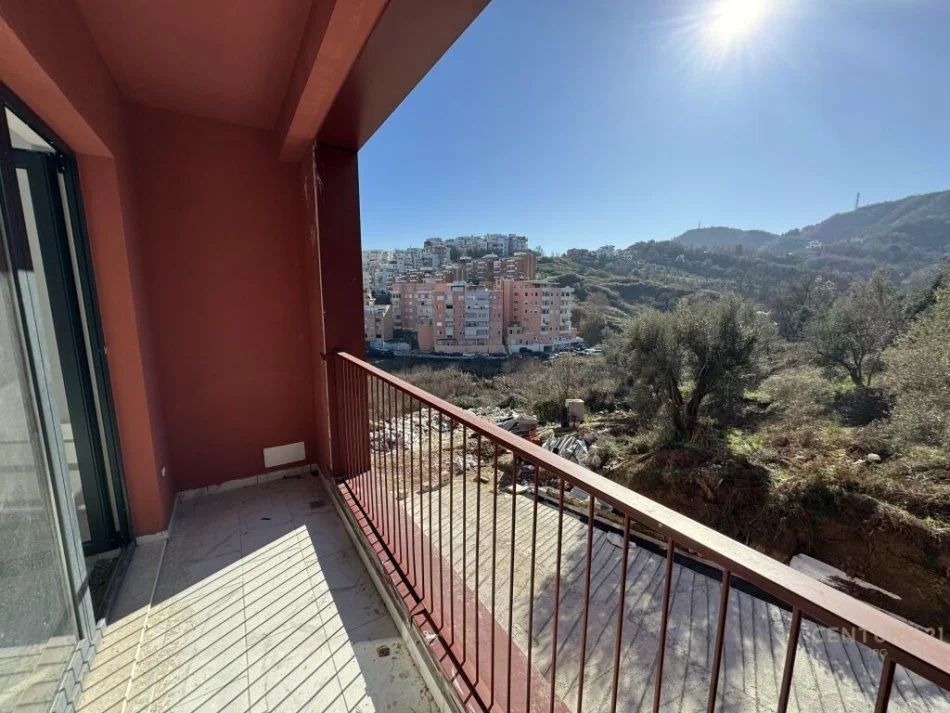 SHITET APARTAMENT 2+1+2 TEK KODRA E DIELLIT !