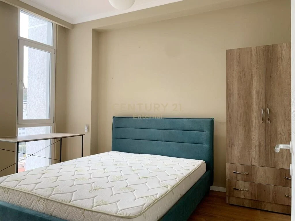 KOMUNA E PARISIT, JEPET ME QIRA APARTAMENT 2+1 TE KOMPLEKSI KIKA 2!!