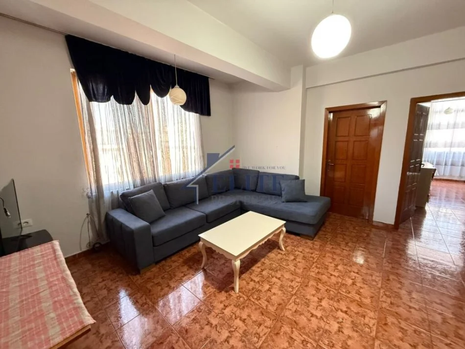 Tirane, jepet me qera apartament 2+1 Kati 6, 75 m² 510 € (Shallvaret)
