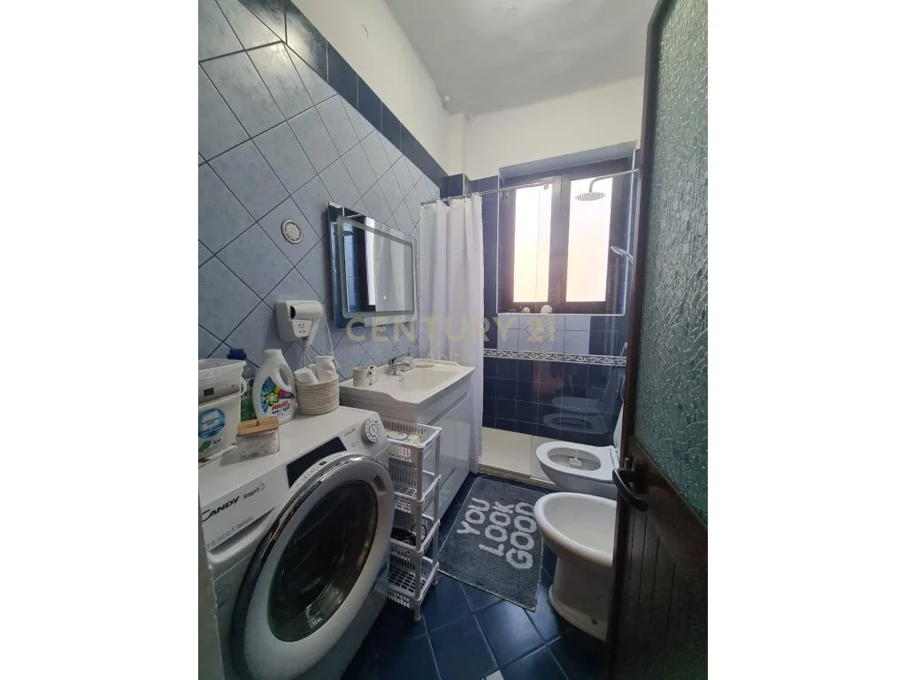 BULEVARDI ZOGU I PARE, JEPET ME QIRA APARTAMENT 2+1!