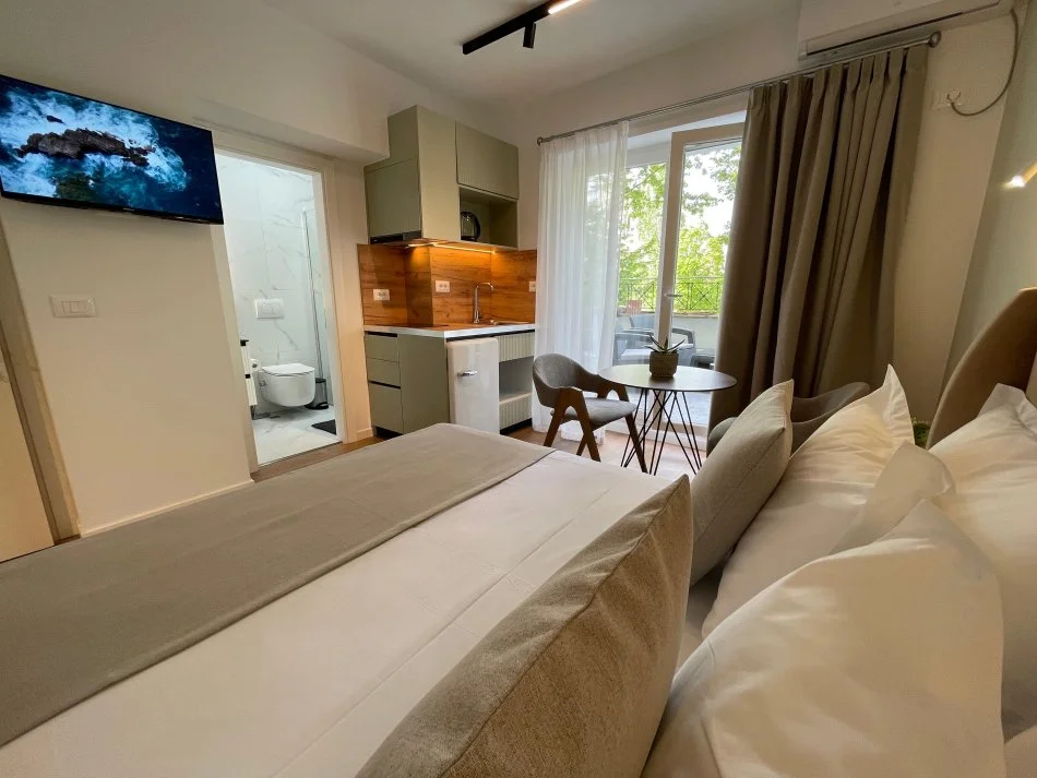 Tirane, shitet garsonier 1+1+Ballkon Kati 2, 48 m² 170.000 € (Prane Ali Demi)