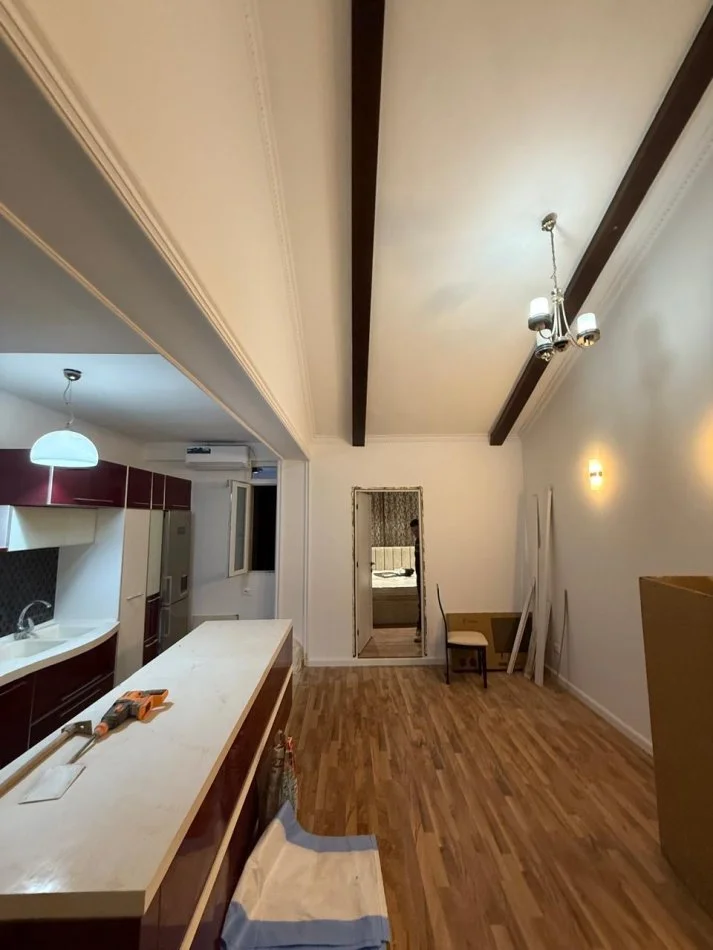 Tirane, jepet me qera apartament 1+1 Kati 7, 60 m² 480 € (Supermarket Aldi , Fondacioni Eleonor)