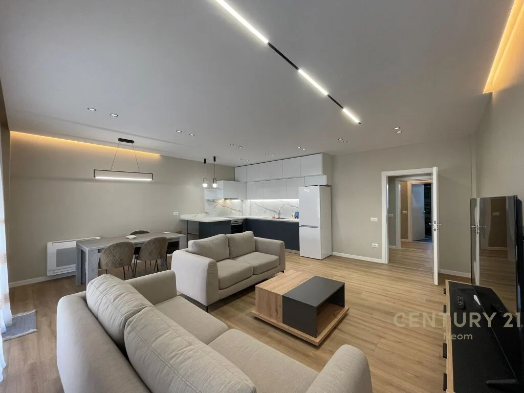 QIRA, APARTAMENT 2+1+ POST PARKIMI, TE LIQENI I THATE!