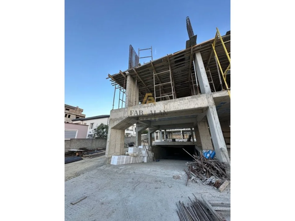 Tirane, shitet apartament 1+1 Kati 2, 57 m² 96.660 € (Sauk)