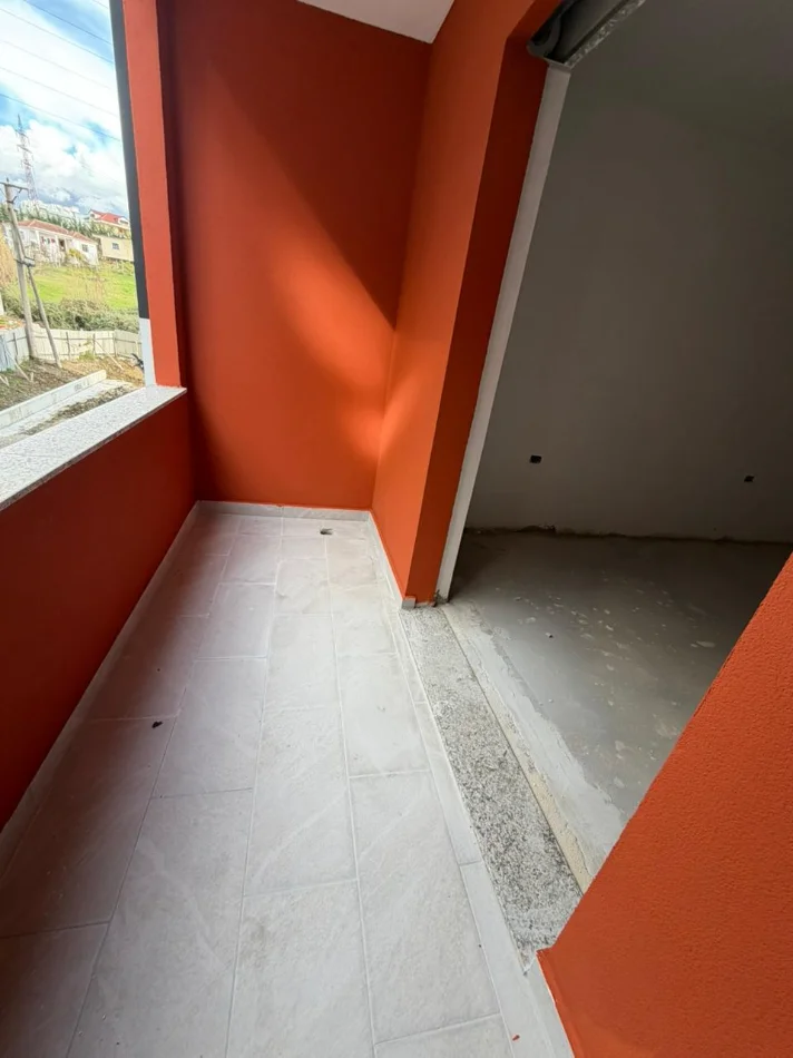 Tirane, shitet apartament 1+1 Kati 3, 71 m² 82.000 € (SPACE CITY)