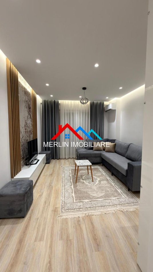 Tirane, jepet me qera apartament 1+1+Ballkon Kati 2, 63 m² 550 € (BULEVARDI MIGJENI)