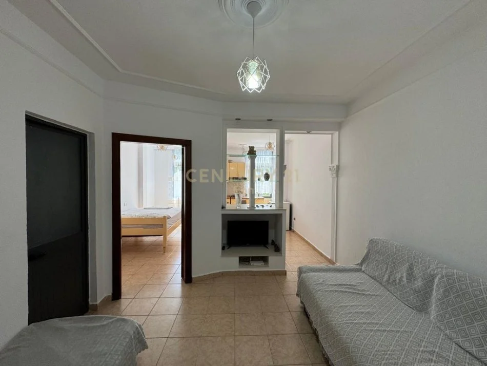 Durres, shes apartament 1+1 Kati 4, 55 m² 65.000 € (SHKEMBIN E KAVAJES)