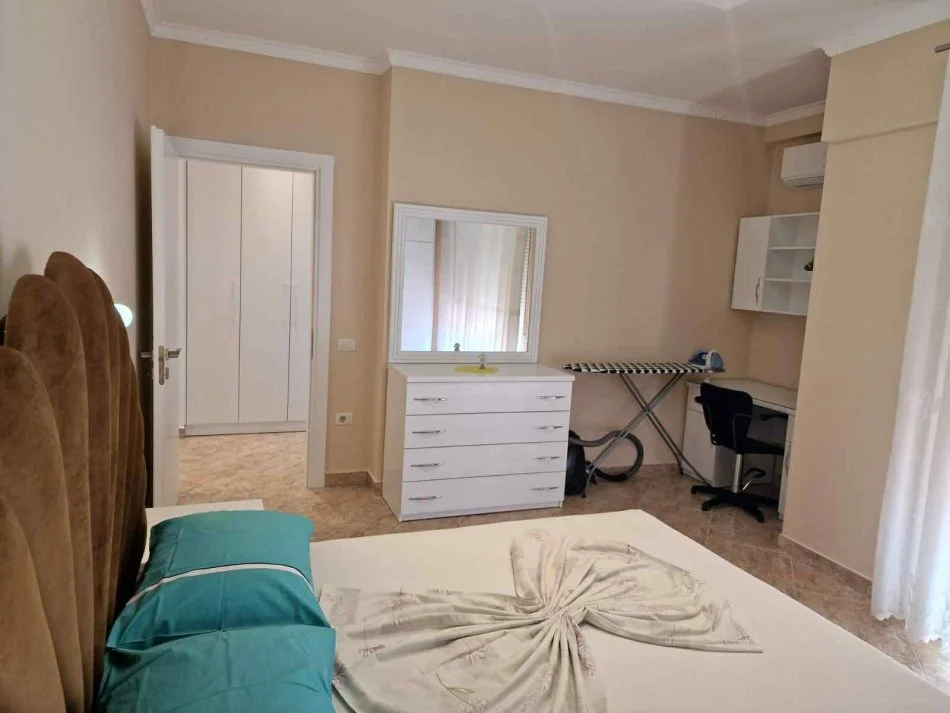 Tirane, jepet me qera apartament 2+1+Ballkon Kati 6, 110 m² 800 € (DON BOSKO TEK VIZION PLUSI)