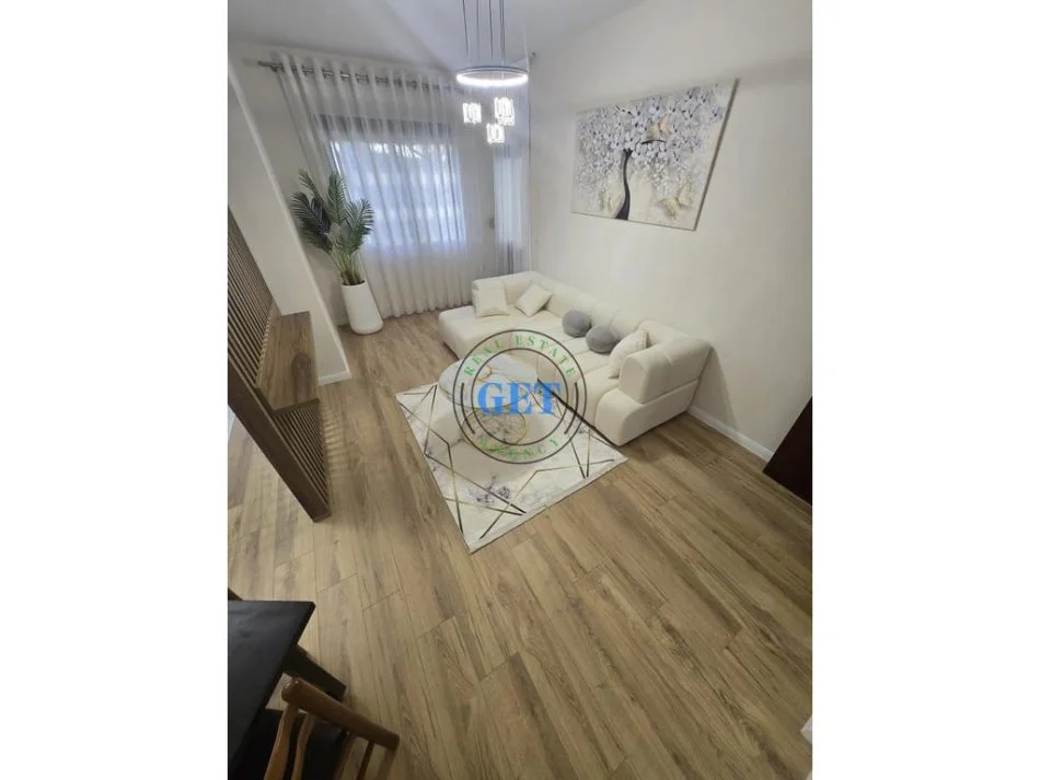 Durres, shitet apartament 1+1 Kati 2, 65 m² 88.000 € (Shkembi Kavajes)