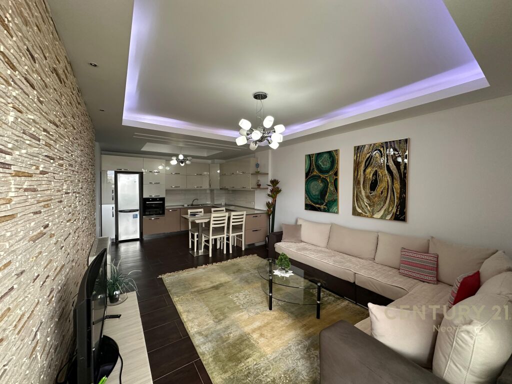 JEPET ME QERA APARTAMENT 2+1+2 NE LIQEN TE THATE