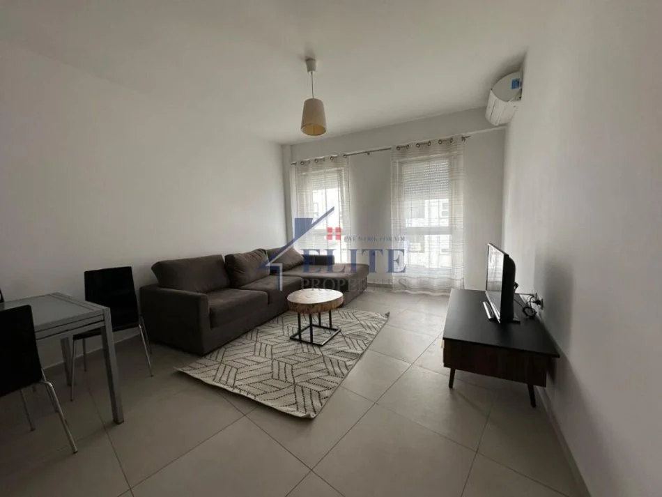 Tirane, jepet me qera apartament 1+1+Ballkon Kati 4, 64 m² 550 € (Kompleksi Magnet)