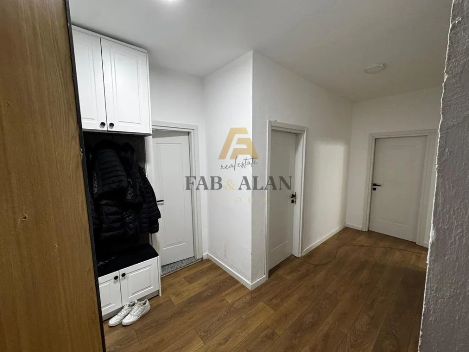 Tirane, shitet apartament 2+1 Kati 9, 90 m² 155.000 € (Mbrapa UET, Porcelan)