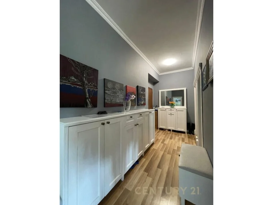 Tirane, shitet apartament 2+1, Kati 8, 127 m² 286,000 € (Kopshti Botanik)