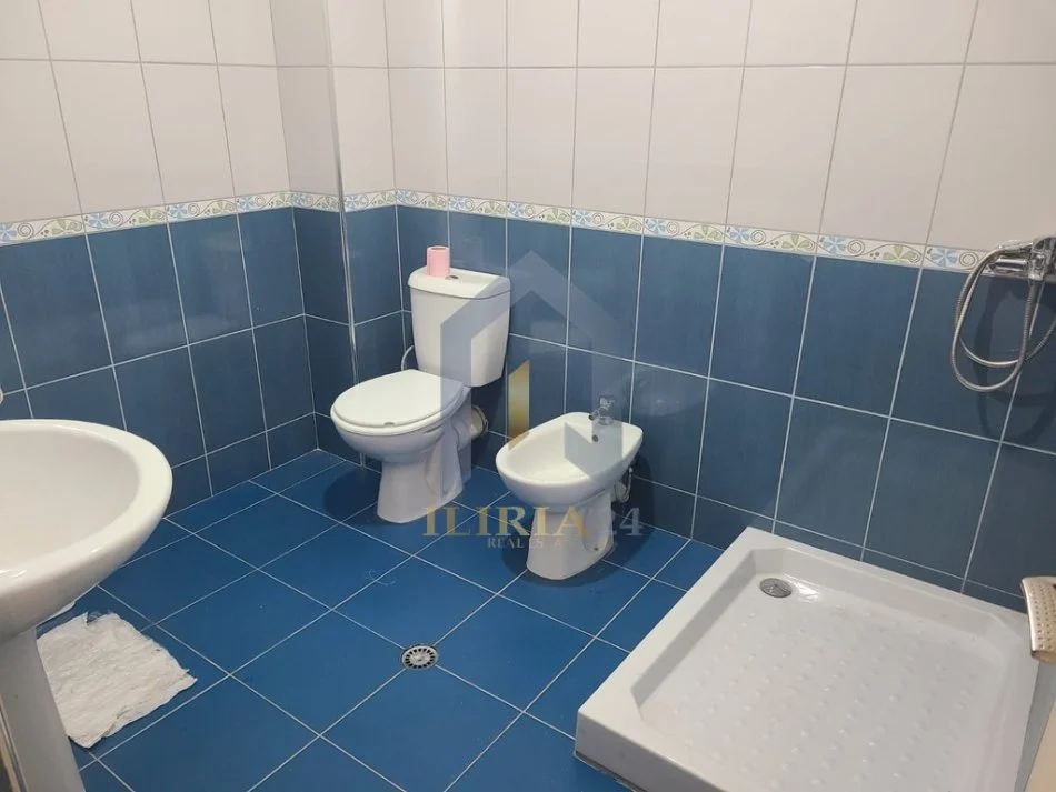 Tirane, shes apartament 2+1+Ballkon Kati 5, 107 m² 155.000 € (Apartament 2+1 ne shitje ne “Yzberisht”)