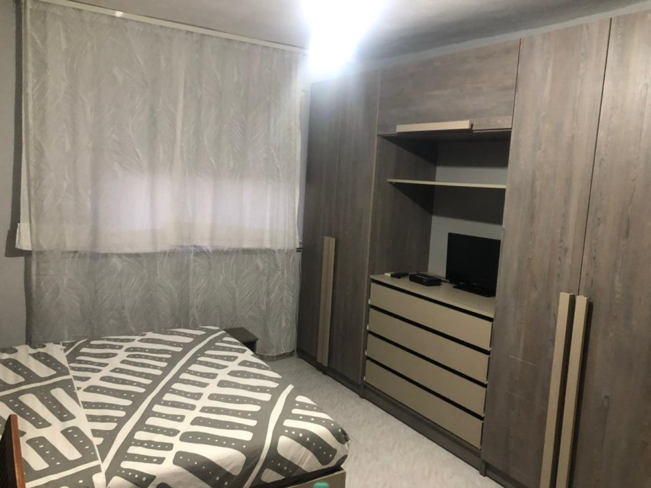 Tirane, jepet me qera 2+1+Aneks+Ballkon Kati 5, 78 m² 550 € (21 Dhjetori)