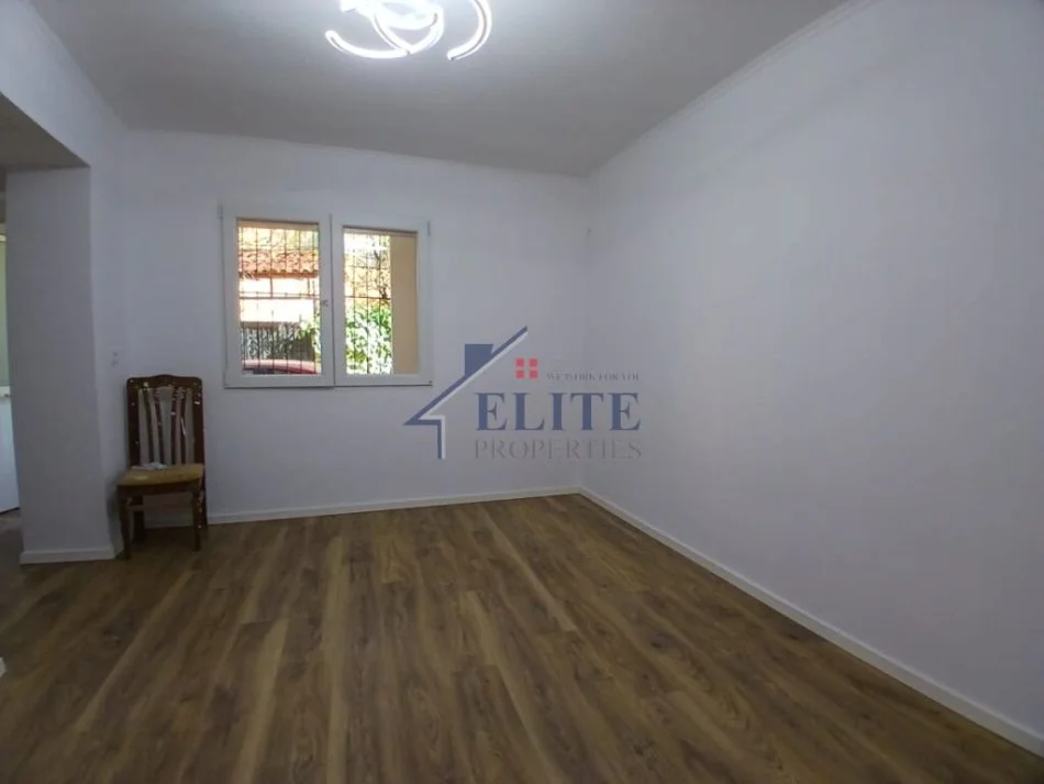 Tirane, shitet apartament 2+1 Kati 0, 70 m² 128.000 € (Ish Tregu Elektrik)