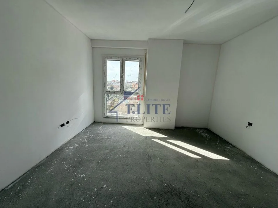 Tirane, shitet apartament 2+1+Ballkon Kati 4, 103 m² 102.780 € (Paskuqan)