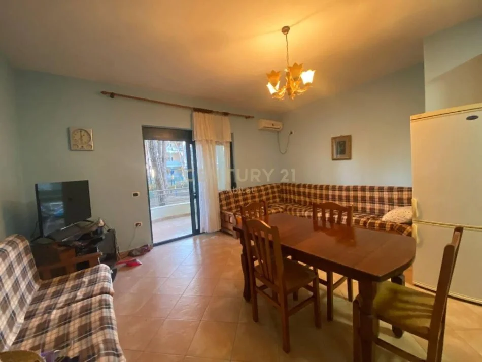 APARTAMENT 1+1 NE SHITJE TTTTTTE MALI I ROBIT 70000EU