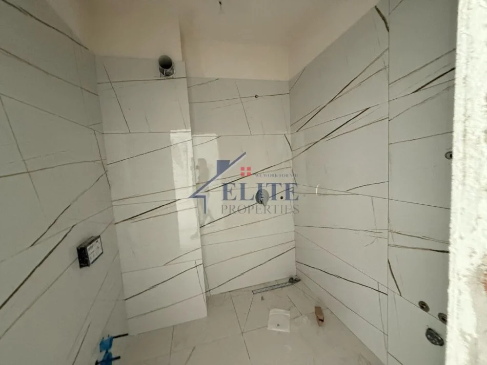 Tirane, shitet apartament 2+1+Ballkon Kati 5, 110 m² 121.011 € (Paskuqan)