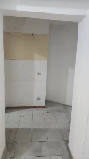 Tirane, shitet garsonier Kati 2, 27 m² 73.000 € (qyteti studenti)