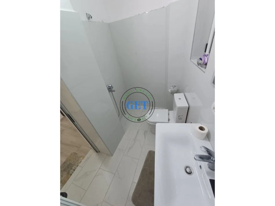 Durres, jepet me qera apartament Kati 2, 70 m² 500 €