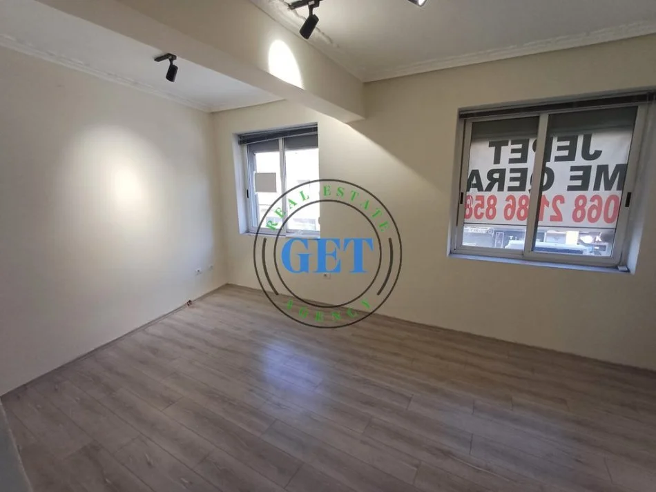 Durres, jepet me qera apartament Kati 2, 70 m² 500 €