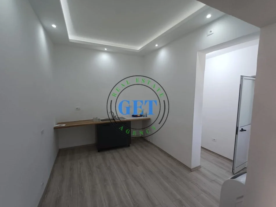 Durres, jepet me qera apartament Kati 2, 70 m² 500 €