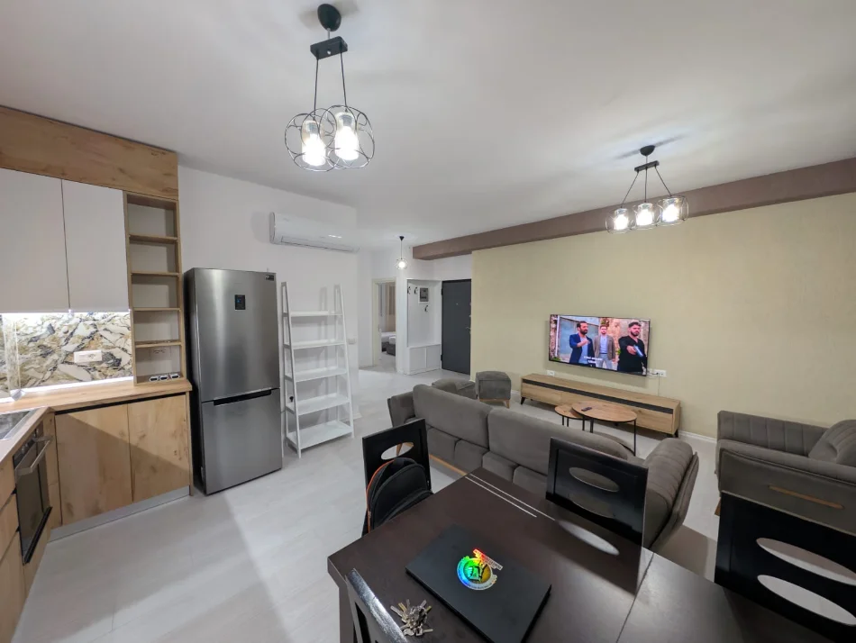 Tirane, jepet me qera apartament 2+1+Ballkon , 100 m² 65,000 ALL (Green City, Prane EGLO)