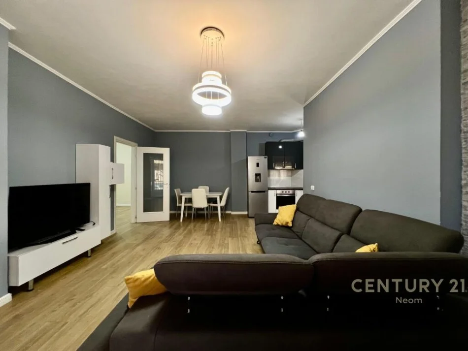 Tirane, shitet apartament 3+1, Kati 2, 160 m² 252,000 € (Kopshti Zoologjik)