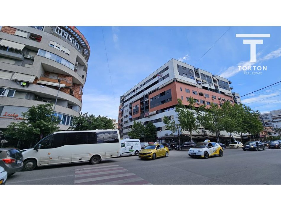 Tirane, shitet apartament Kati 7, 95 m² 123.300 € (Astir)