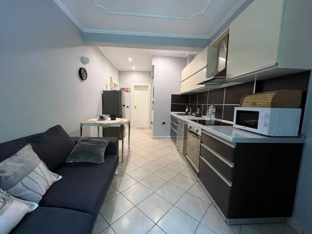 Tirane, jepet me qera apartament 1+1+BLK Kati 3, 55 m² 500 Euro (Andon Zako Cajupi)