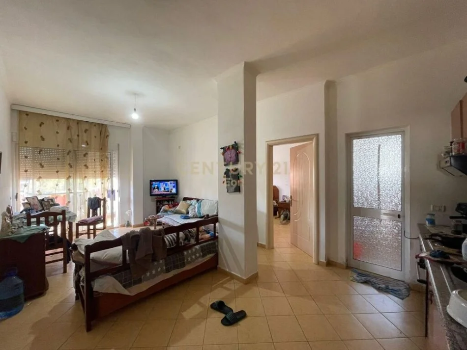 Durres, shitet apartament 1+1+Ballkon Kati 2, 65 m² 65.000 € (GOLEM)