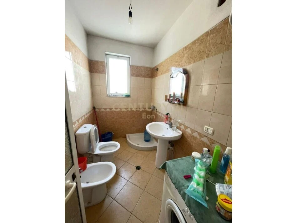 Durres, shitet apartament 1+1+Ballkon Kati 2, 65 m² 65.000 € (GOLEM)