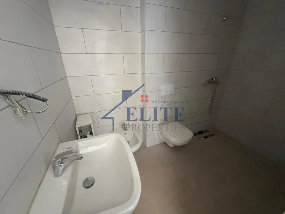 Tirane, jepet me qera apartament 1+1+Ballkon Kati 6, 70 m² 350 € (Fundi i Bulevardit te ri)