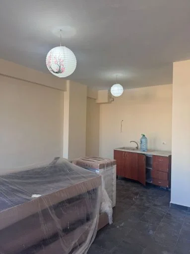 Tirane, shitet garsonier Kati 9, 49 m² 73.000 € (astir, unaza e re)