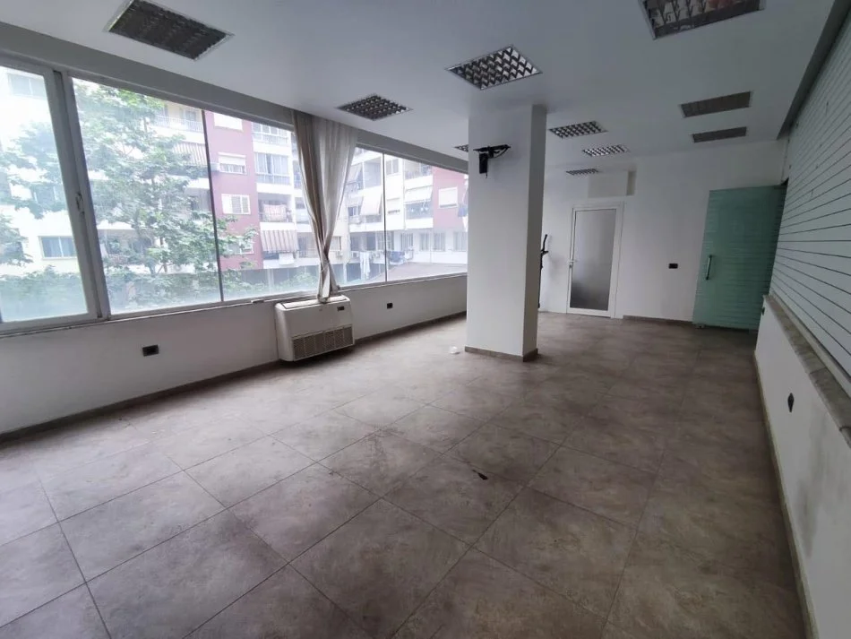 OKAZION - Ambient bisnesi per SHITJE